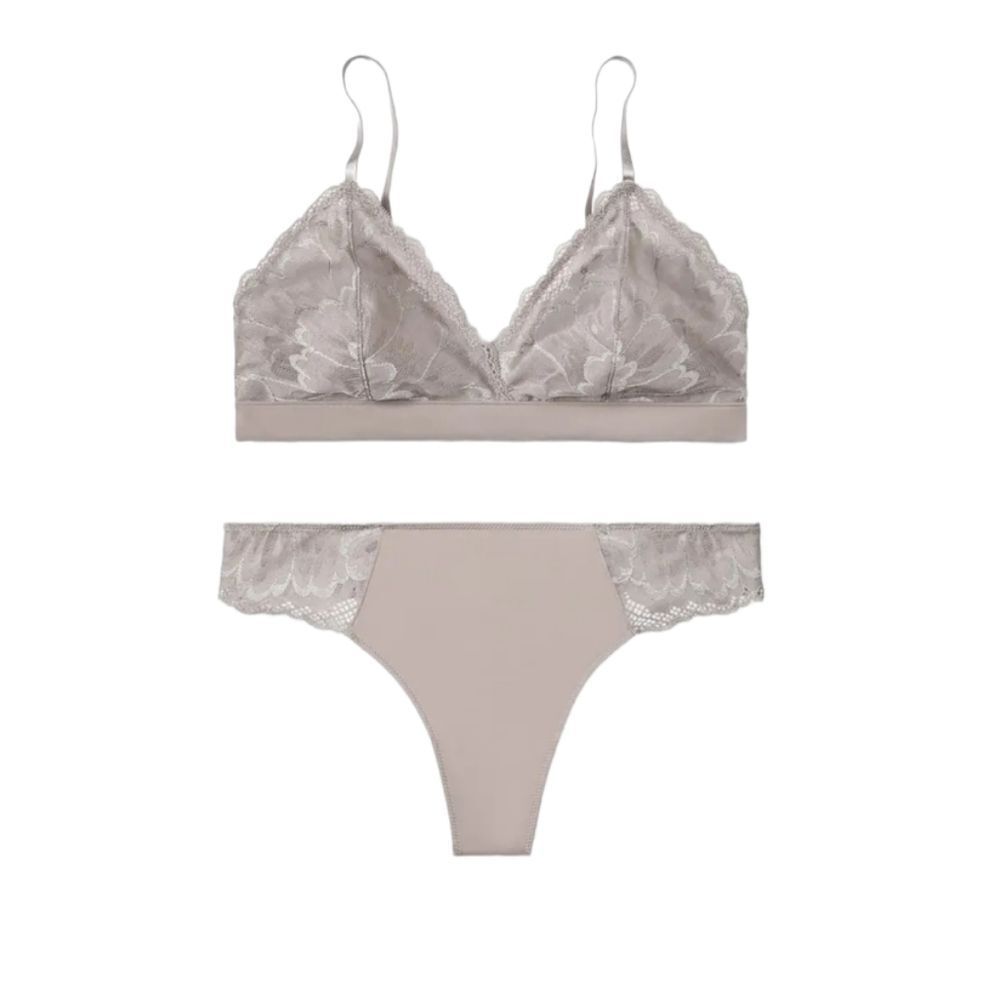 NEW‎ TRUE soft lace thong and soft lace wirefree bralette in mink gray set S
